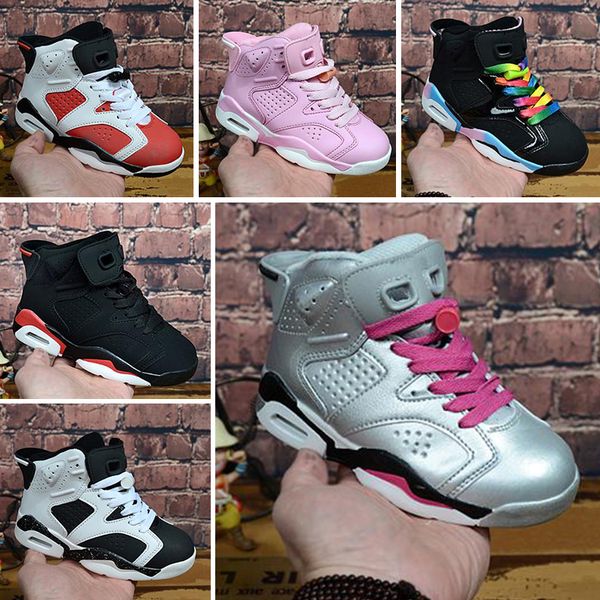 nike jordan negras y doradas