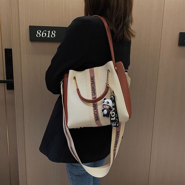 

сумка сумочка 2020chic малый ck одно плечо satchel джокер емкость свободное время texture bucket пакет из мягкой кожи роскошные сумки