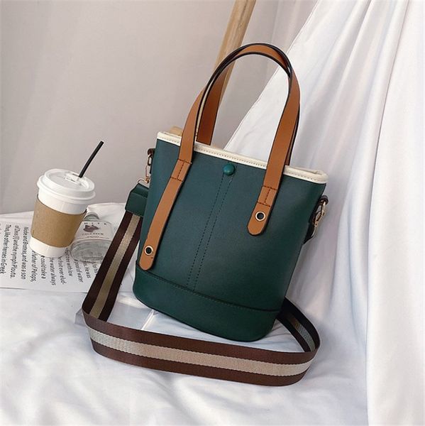 

2020 high sense women bag new cross body bag retro fashion handbag bucket bags ph-cfy20062352
