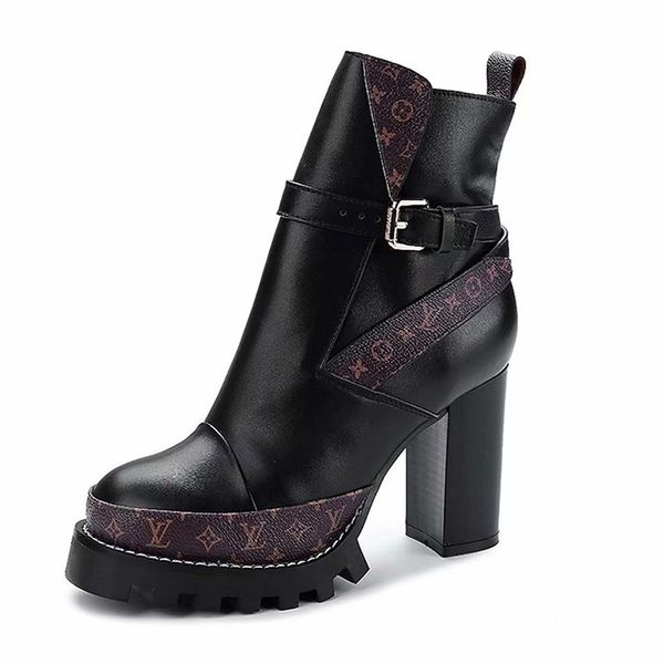 

european station autumn and winter super high-heeled platform thick with ankle boots female leisure round head belt buckle martin boots, Black