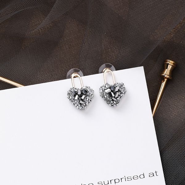 

2020 new silver needle korea style cute simple wild rhinestone lock heart drop earrings for girl fashion jewelry accessories