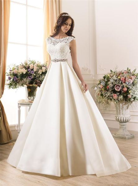 

2019 Новые прозрачные кружевные свадебные платья A-Line Атласные бусины Sash Низкая мол