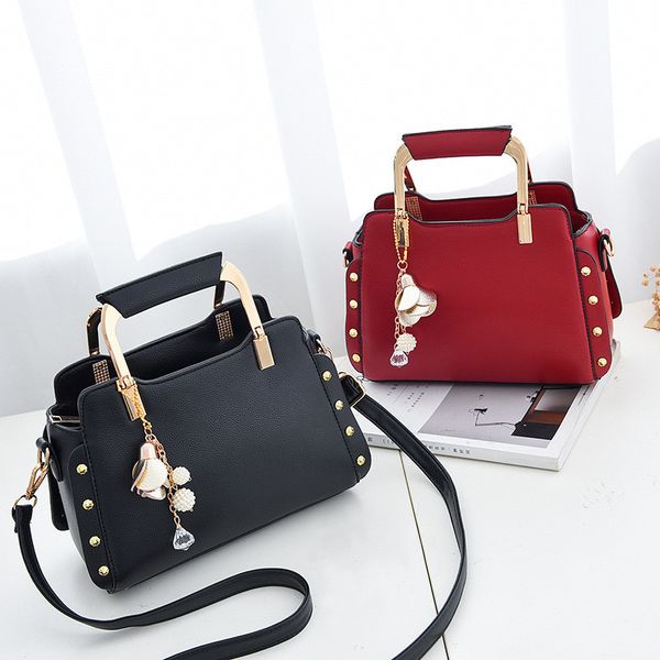

2019 female crossbody bags for women new fashion shoulder bag luxury handbags women bags designer travel hairball messenger bag