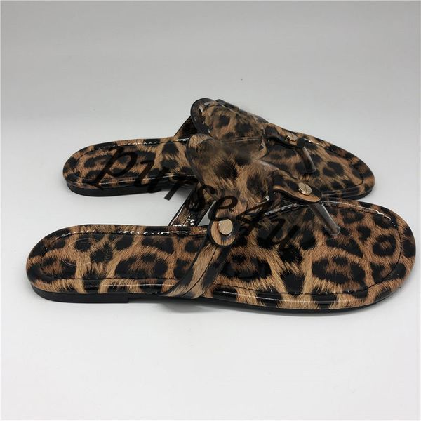 

Дизайнерские Сандалии Для Женщин Из Натуральной Кожи Стринги Сандалии Летние Дизайнерские Кожаные Шлепанцы С Коробкой Дизайнерские Слайды Для Женщин Плюс Размер