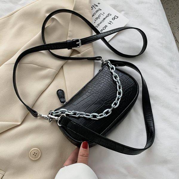 

2020 new women's shoulder bag trend crocodile pattern underarm small square bag simple single shoulder messenger