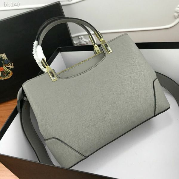 

womens luxury designer purses handbag ladies bag generous fashion wild hand carry mother middle-aged bag portable female bag type4