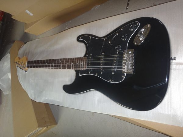 

black st electric guitar, excellent quality, delivery, welcome to customize