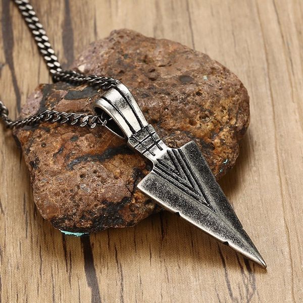 

men's oxidized vintage spearhead pendant necklace for men stainless steel determination of spirit tribal adventures male jewelry t19070, Silver