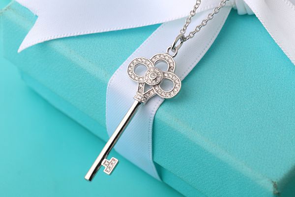 

Горячие Продажи 925 Серебряная Корона Обручальные Кольца Для Женщин Пандора Стиль Принцесса Кольца Тиара Корона Обручальное Кольцо Для Леди Ювелирные Изделия