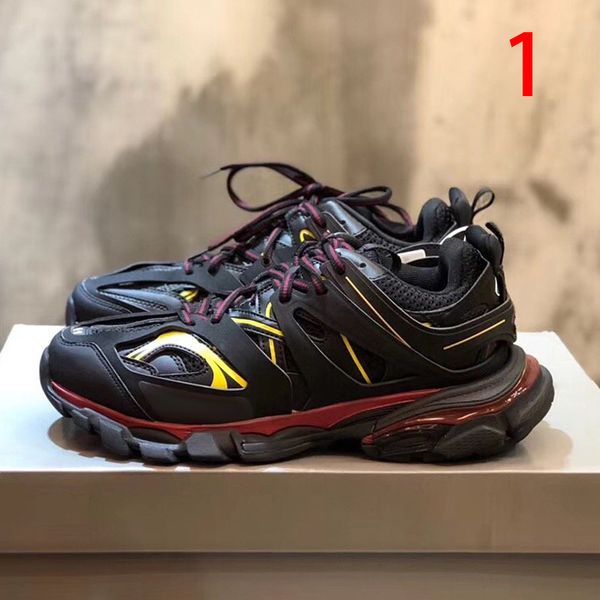 

women designer mens triple s 3.0 sneakers luxury platform running casual shoes des chaussures 2020ss trainers with box size35-45, Black