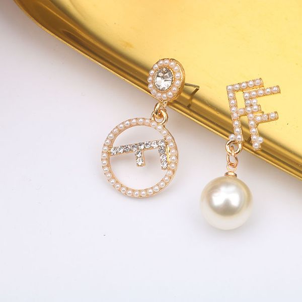 

2020 designer luxury fashion rhinestone pearl asymmetric temperament letter earrings earrings personalized net red trendy female, Silver