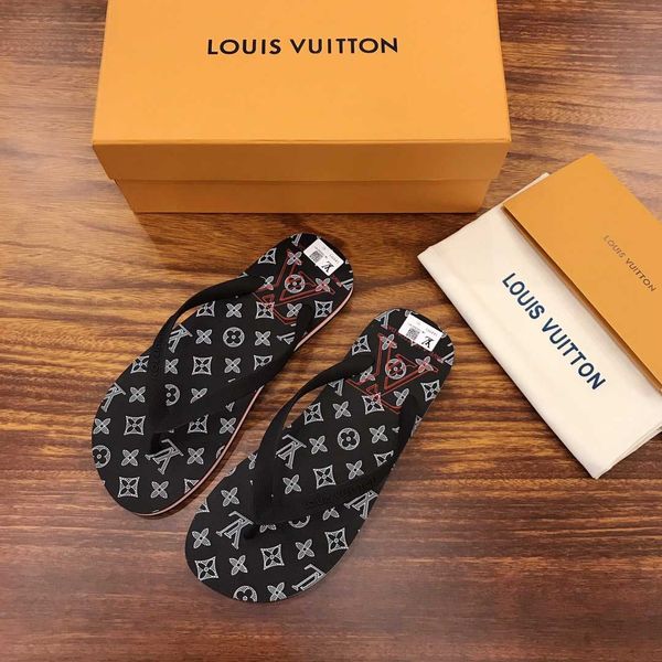

spring and summer 2020 new high-end luxury fashiondesigner men's flip-flops slippers sandals beach shoes soles with retro patterns iiui, Black