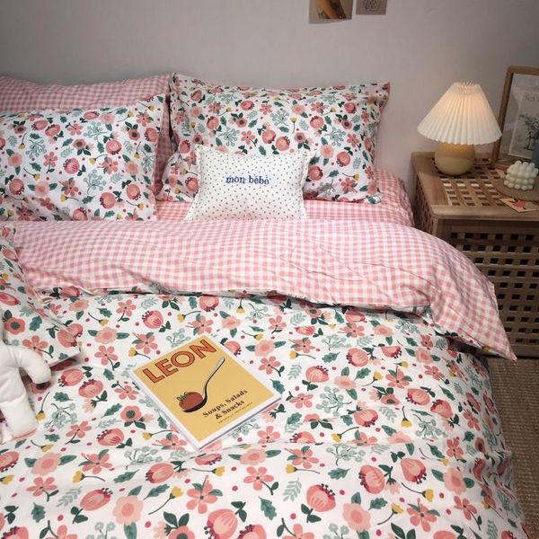 

2020 новое прибытие цветов печатные постельного белья главная bed set высокое качество 100% хлопок комплект простыня наволочки пододеяльник