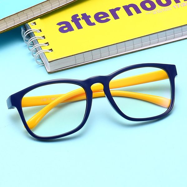 

children anti blue-ray glasses fashion baby eye-protection silica gel frame game plain glasses blue light blocking, White;black