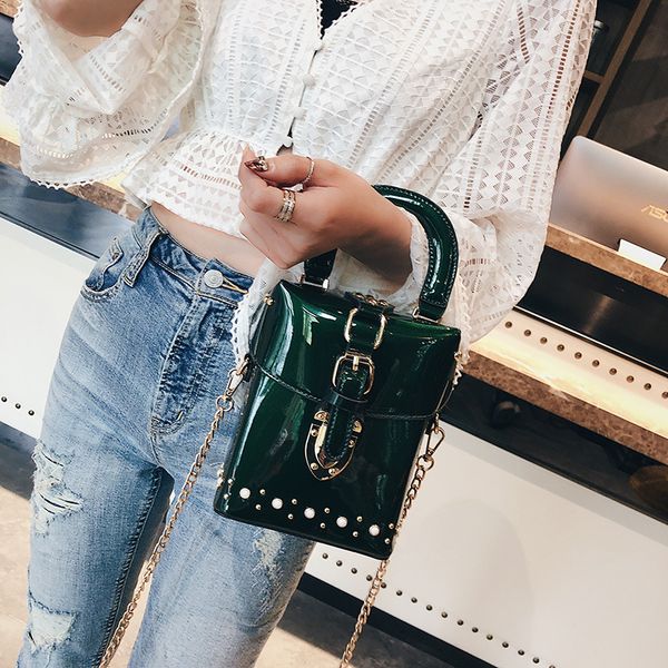 

2019 new bag female patent leather fashion box bag mini solid hasp diamonds crossbody shoulder chain rivet female handbag