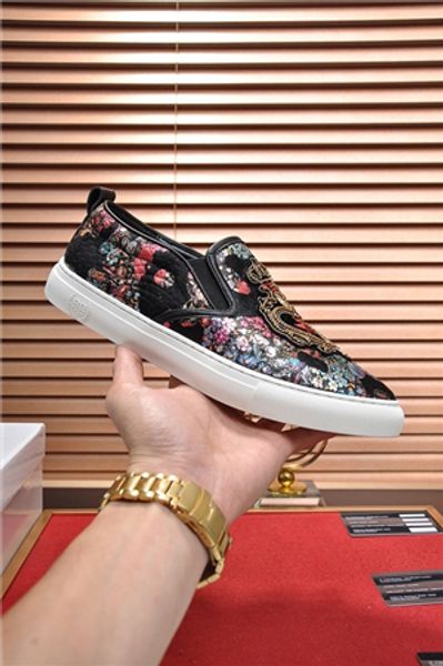 

2020 hococal fashion rock running camouflage leather sneakers shoes men and women rock studs outdoor leisure camustars coach sneakers mxmx09, Black;red