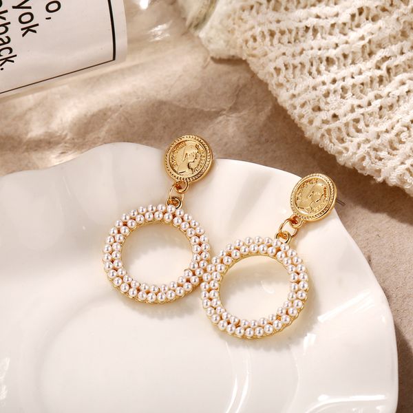 

жемчужные полые круглые серьги креатив ретро, White