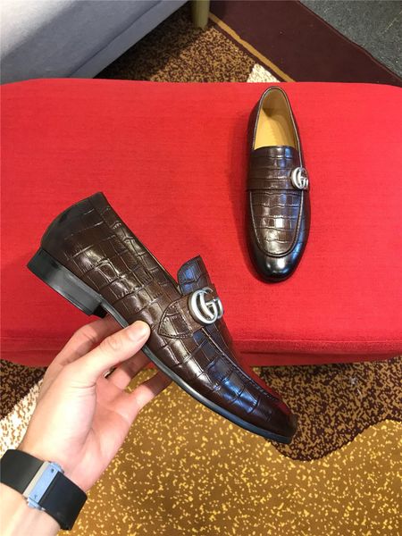 

19ss new men dress shoes теневые вышитыми сияющий кожа дизайнерская groom свадебная обувь мужчины роскошный итальянский стиль оксфорд обувь, Black