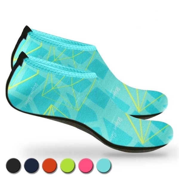 

swimming water men women beach sandals upstream aqua shoes quick dry sea surf slippers diving socks tenis masculino t200523, Black