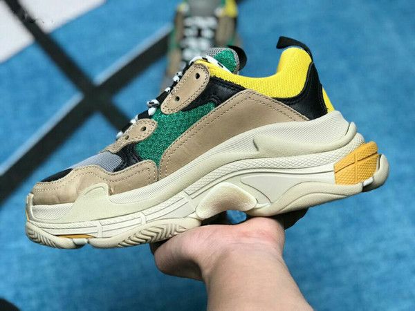 

2019 multi luxury triple s designer low new arrival sneaker combination soles boots mens womens runner shoes sports casual shoe, Black
