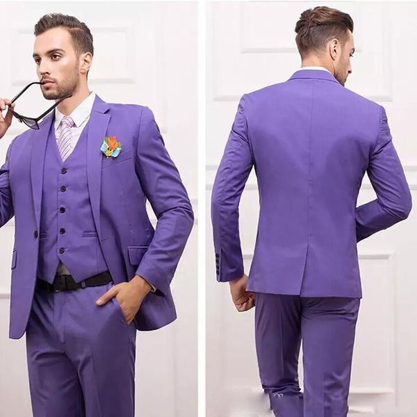 Personalizza abiti da sposo slim fit viola sul retro con spacco in raso da sposa abito da uomo tre pezzi (giacca + pantaloni + gilet)