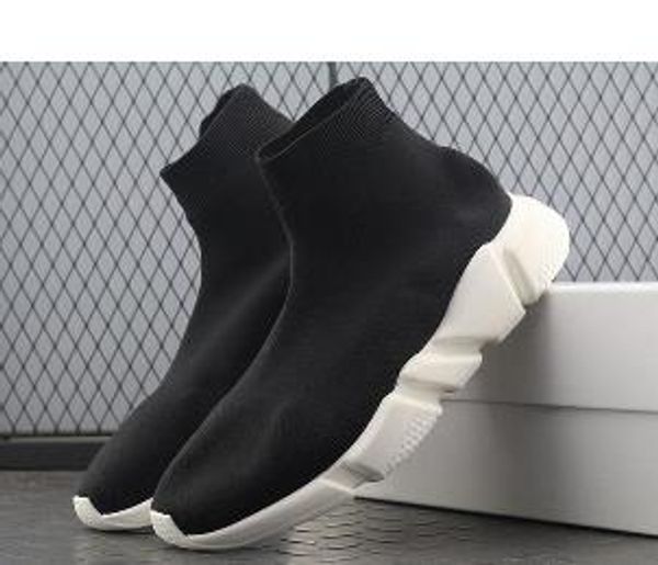 

2020 paris sock shoes speed trainers black white casual shoes for men women fashion socks boots sneakers fashion runner
