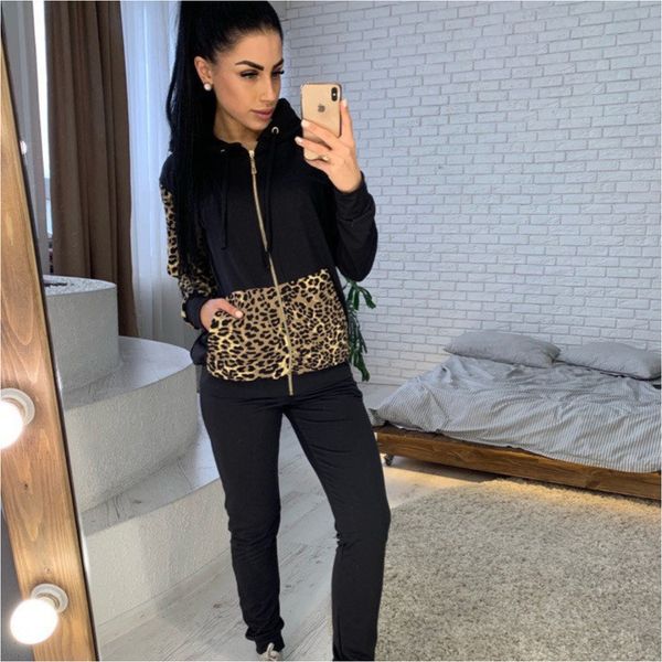 

2019 women's sports suit two piece, Gray