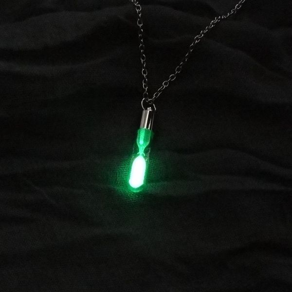 

Hourglass Necklace Glass Pendant Glow In The Dark Necklace Silver Chain Luminous Jewelry Women Gifts Gem Accessories