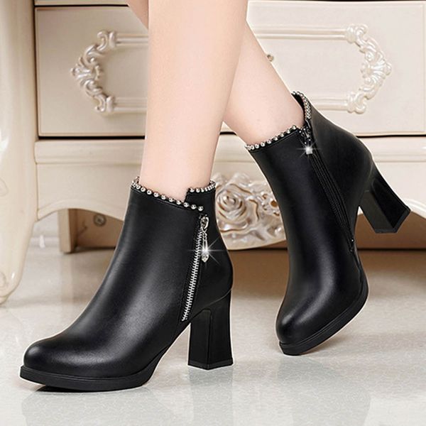 

vintage pu leather boots women 2019 winter high heels boots short ankle for women round toe zipper shoes botas mujer, Black