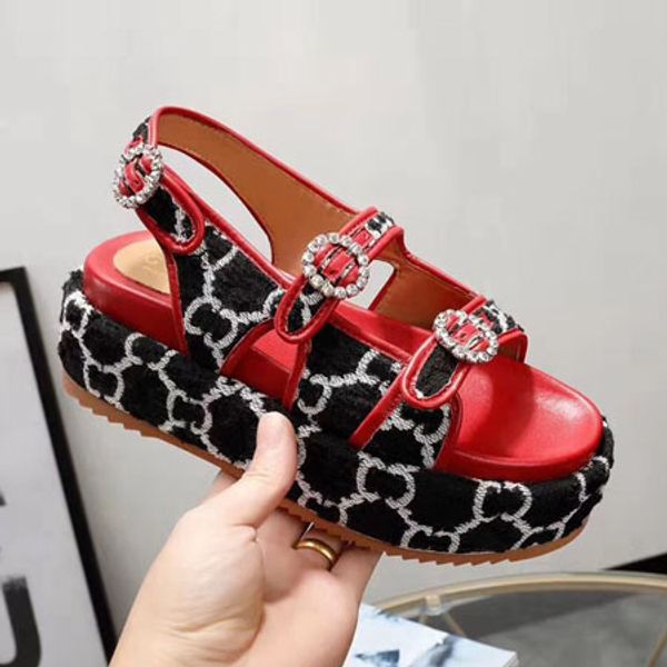 

женина андалии апоки боинки пооба коѬобкой вокого каева обђви бол, Black