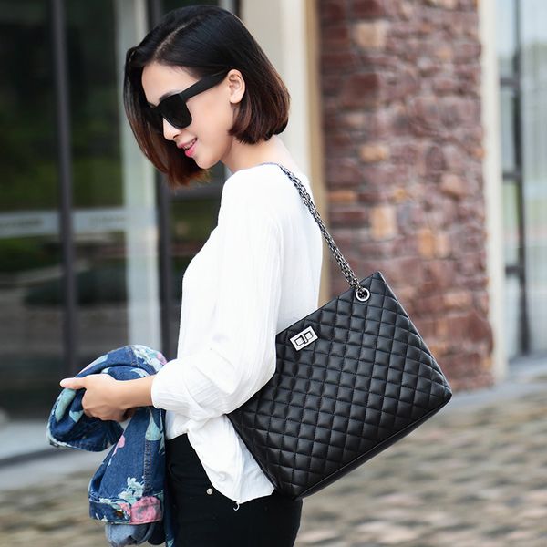 

2019 European Fashion Women Ladies Leather Chain Bag Luxury Leather Handbags Sac A Main Quilt Black quilted Plaid Female Tote