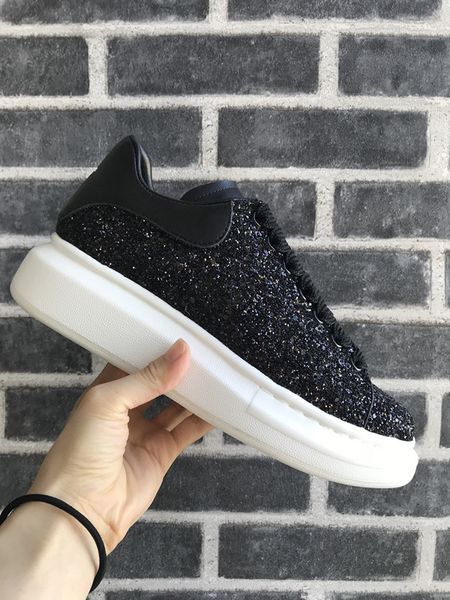 

style sneakers designer leather luxury casual shoes mens women leisure trainer velvet white low skateboarding shoe t01, Black