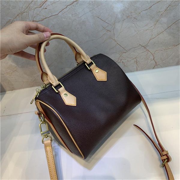 

designer boston bags speedy gym bag travel bag for women size 25 30 35 withshoulder strap large capacity handbag mirror lock bag n41367