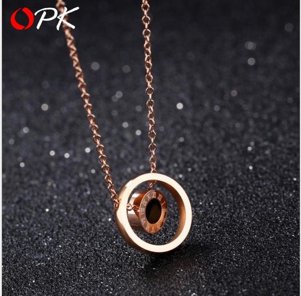 

korean version of roman numerals double-sided black and white shell round rose gold necklace plated 18k clavicle chain titanium steel pendan, Silver
