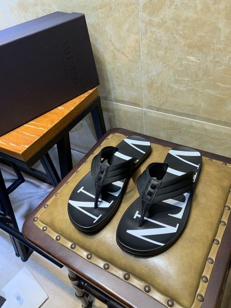 

luxury designer shoes slipper letters printed luxury slides summer with flat sandals slippers designer flip flops with box dust bag black
