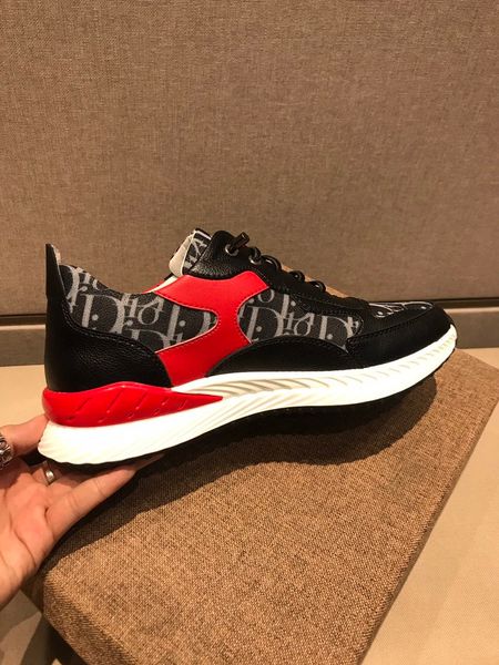 

2020 new fashion men's casual shoes luxury designer sneakers shoes leather pattern wsx, Black