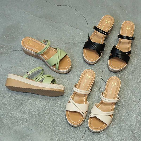 

2020 new female belt single shoe buckle thick bottom increased comfortable heel fashionable non-slip sole shoes women u23, Black