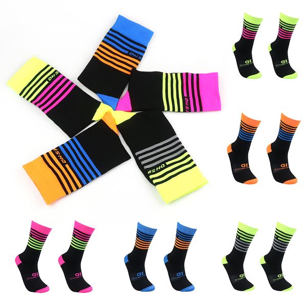

socks professional anti-sweat breathable cycling socks sports running bicycle sweat wicking colorful bike, Black
