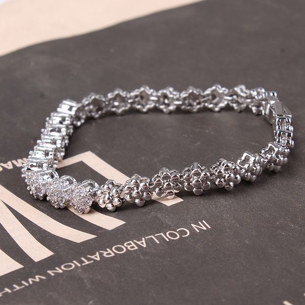 

new arrived beautiful bracelet flower chain bracelet for women jewelry silver cute lady women jewelry, Black