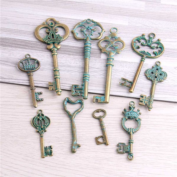 

8pcs-40pcs metal mix green bronze charms classic diy fashion handmade decoration key shape charms for jewelry making d6404, Bronze;silver