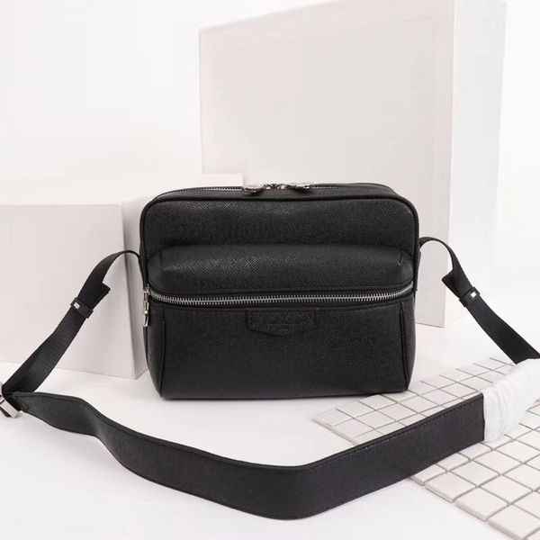 

mens shoulder bags designers messenger bag famous trip bags briefcase crossbody good quality pu leather five colors model m30233 m30243 m43