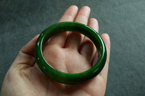 

2020 new brand natural myanmar green yu bangle handcarved flower yu bangle real bracelets add certificate, Black