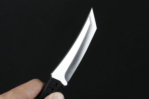 Продвижение Малый Выживание прямой нож 440C Satin Finish Tanto лезвия Полный Тан Ручка фиксированным лезвием Ножи с нейлоновой оболочкой