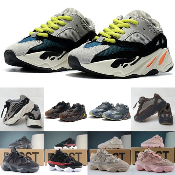 adidas yeezy 500 nere con punta lucida