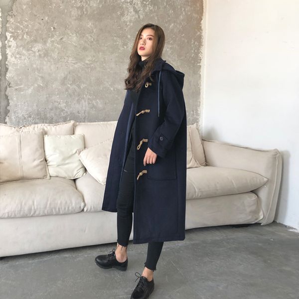

2018 korea's new winter style new mid autumn style horn and button hooded coat, Black