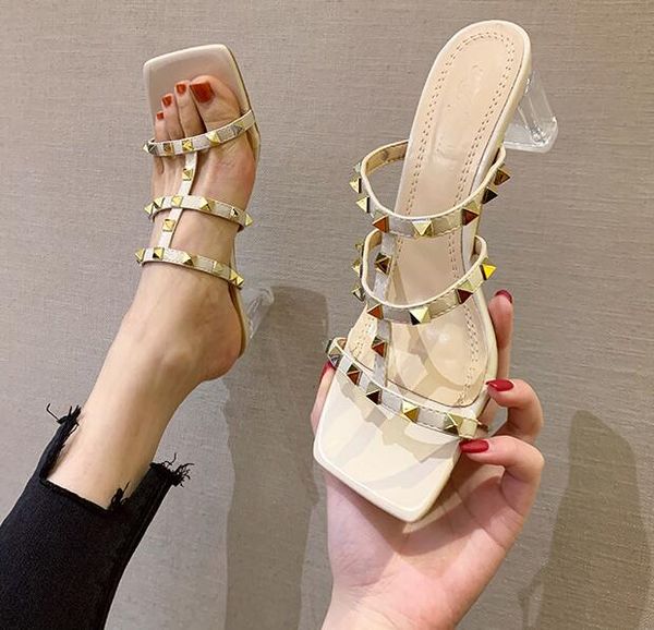 

2020 new square head crystal thick heel slippers female rivet word buckle high heel sandals, Black
