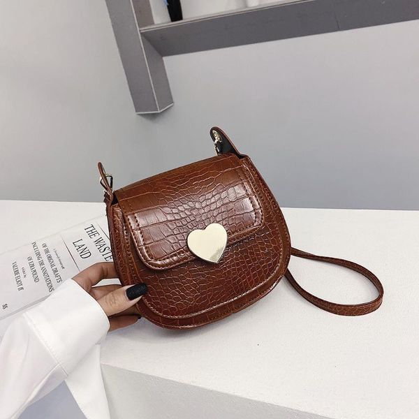 

2020 new women's bag pu leather shoulder bag women's fashion messenger crocodile pattern love lock saddle