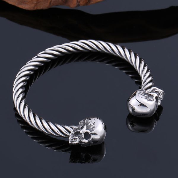 

череп браслет мужских нержавеющие стали регулируемыми готическими браслетами подарков для мужчин аксессуары стали цвета оптовой продажи ювел, Black