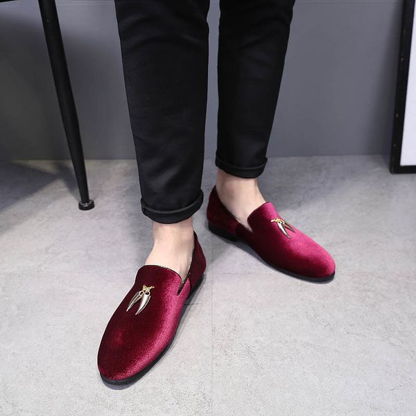 

2020 men sickle suede casual shoes flat slip-on dress shoes large size pointed toe solid color wedding loafers c22, Black