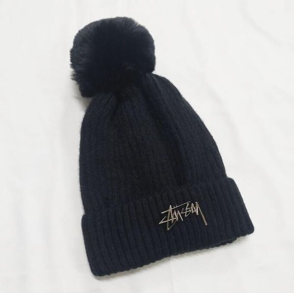 

нове зимние взане real fur hat женин гђа апоки 15м real raccoon fur помпонами cap, Blue;gray